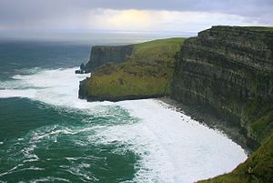 Seán Pilib Ó Maolchalann: Beathaisnéis, Tagairtí, Naisc sheachtracha