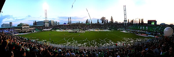 Ferencváros-Újpest derby at the Albert Stadion on 1 April 2011