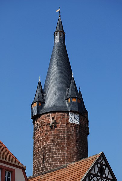 File:Alter Turm Ottweiler 2011-2011-31-03.jpg