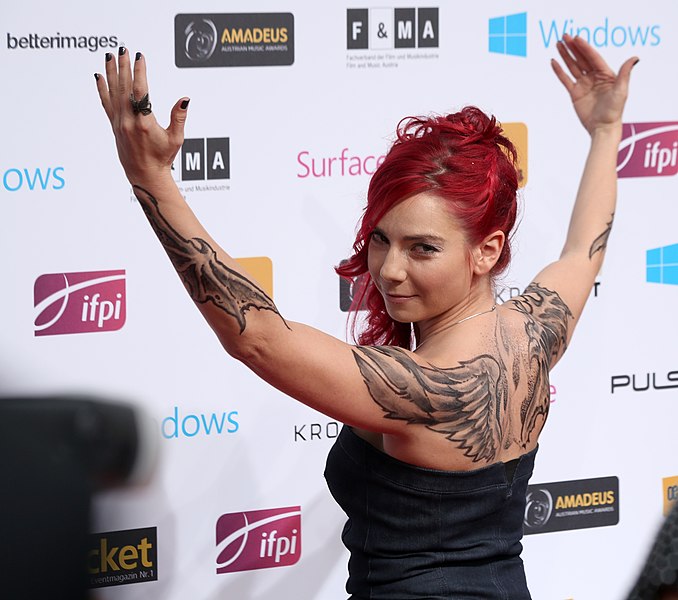 File:Amadeus Austrian Music Awards 2014 - Ramona Rotstich 2.jpg