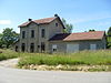 Ancienne gare de Trept 2.JPG