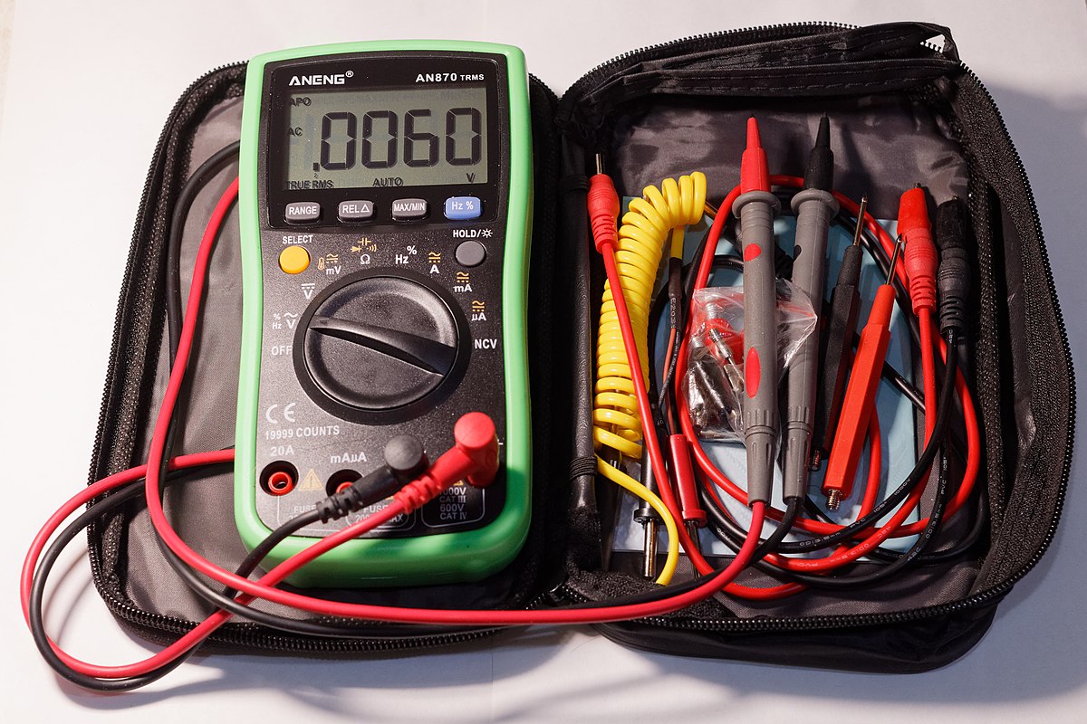 File:Aneng AN870 multimeter 01.jpg - Wikimedia Commons