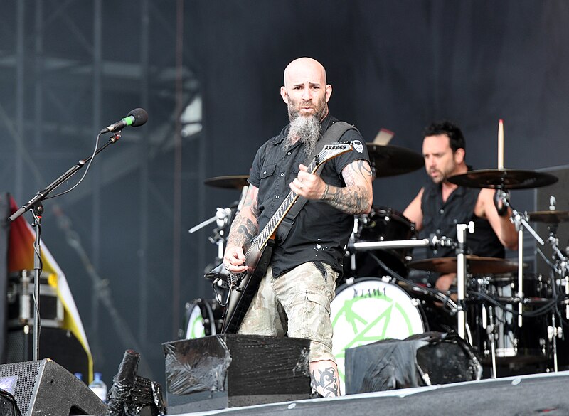 File:Anthrax at Wacken Open Air 2013 03.jpg