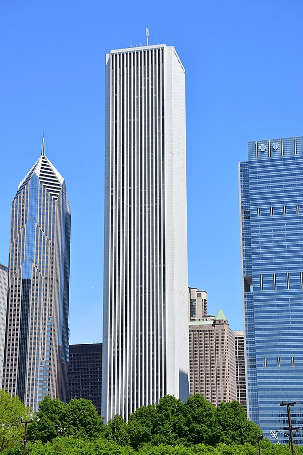 Aon's corporate headquarters in Chicago at the Aon Center.