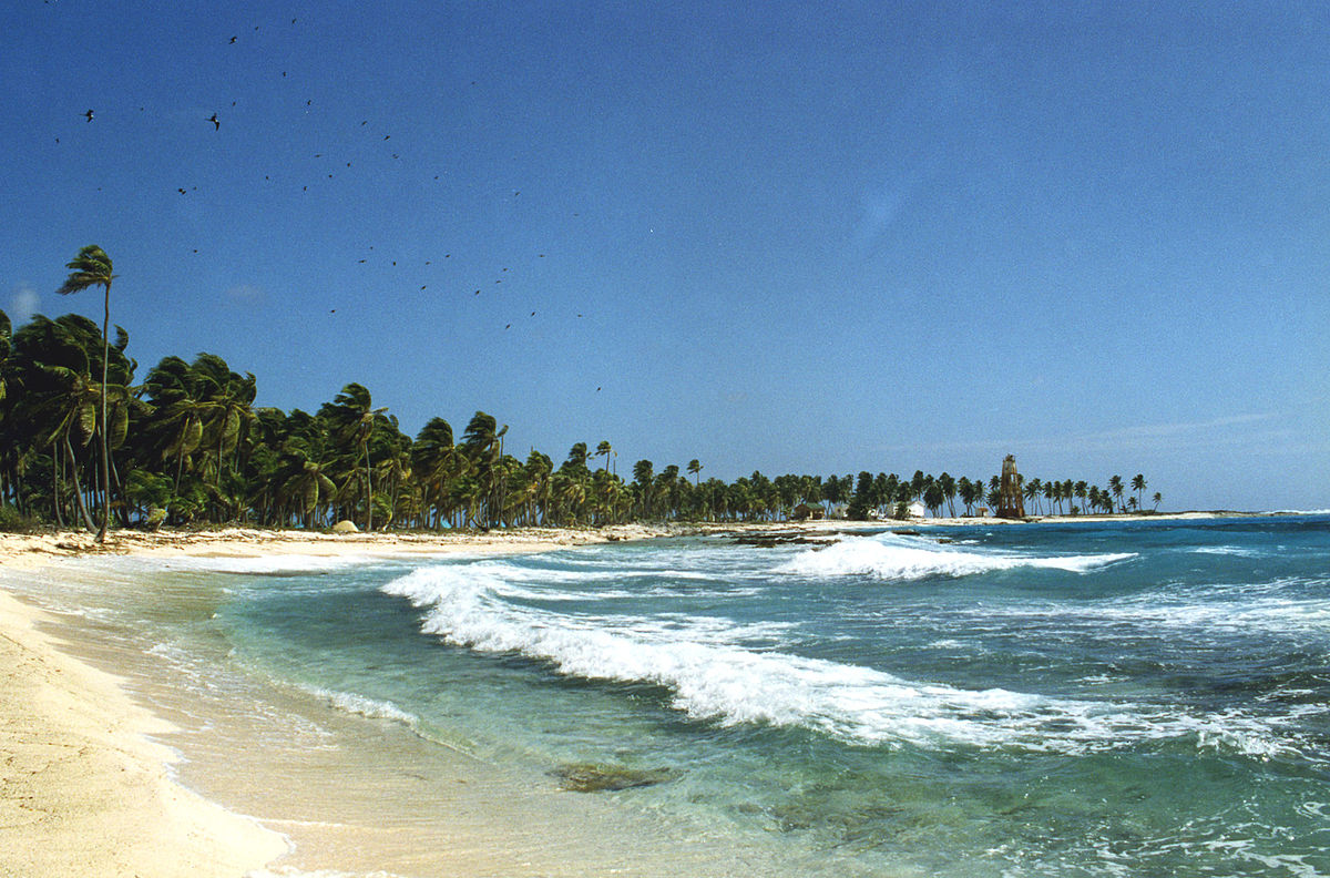 Half Moon Caye Light