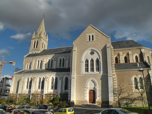 Basse-Goulaine église