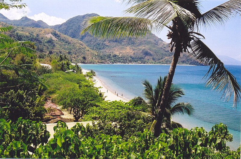 File:Beach North Mindoro Philippines.jpg