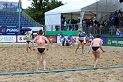 Deutsch: Beachhandball Europameisterschaften 2019 (Beach handball Euro); Tag 5: 6. Juli 2019 – Frauen, Platzierungsspiel für die Ränge 17–20, Nordmazedonien-Slowenien 0:2 (10:13, 9:15) English: Beach handball Euro; Day 5: 6 July 2019 – Placement Match/Cross Match for rank 17–20 Women – North Macedonia-Slovenia 0:2 (10:13, 9:15)