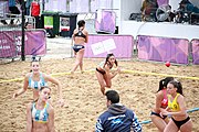 Deutsch: Beachhandball bei den Olympischen Jugendspielen 2018; Tag 6, 12. Oktober 2018; Mädchen, Hauptrundenspiel – Chinese Taipei (Taiwan)-Argentinien 1:2 English: Beach handball at the 2018 Summer Youth Olympics at 12 October 2018 – Girls Main Round – Chinese Taipei (Taiwan)-Argentina 1:2