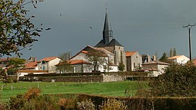 Beaulieu bourg, église St Benoit, Col G Ferjou.jpg