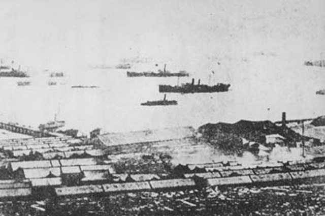 The Beiyang fleet at anchor in Weihaiwei