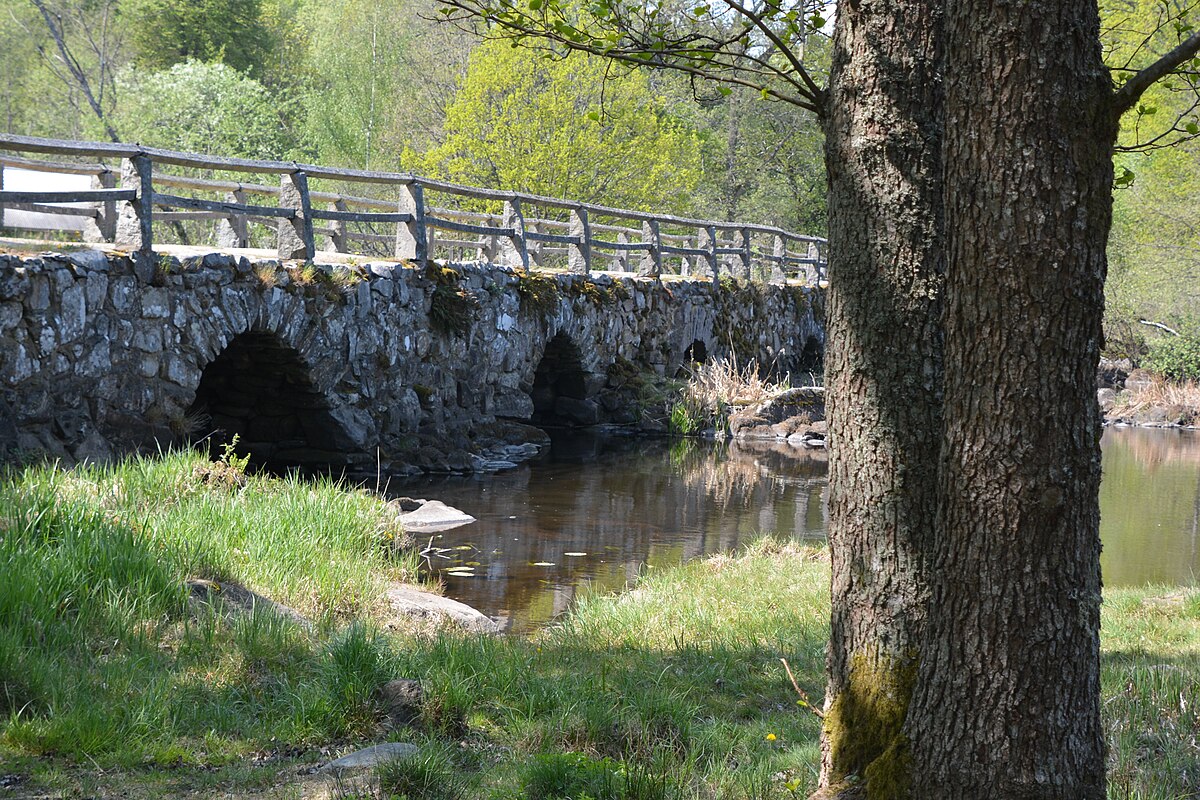 File:Stoney Creek Bridge construction 1893.jpg - Wikimedia Commons