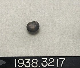 Bronze Button (Type 3), Yale University Art Gallery, inv. 1938.3217