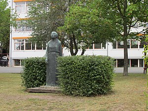Bronzeplastik Käthe Kollwitz, 1, Wilhelm-Nebelung-Straße 44, Nordhausen, Landkreis Nordhausen.jpg
