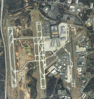 <span class="mw-page-title-main">Charlotte Douglas International Airport</span> Airport in Charlotte, North Carolina, U.S.