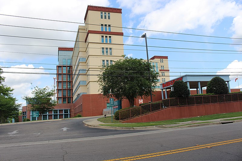 File:Capitol Regional Medical Center emergency entrance.jpg