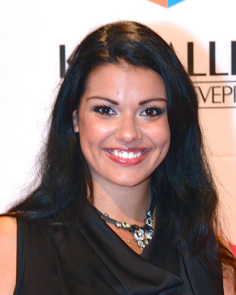 File:Carin da Silva in August 2013.jpg