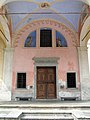 Via Rovana, Cevio. Porche de l'église de Santa Maria del Ponte alla Rovana.