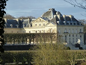 Château de Voisins, Saint-Hilarion, France, by René Sergent (1903–1906)[23]