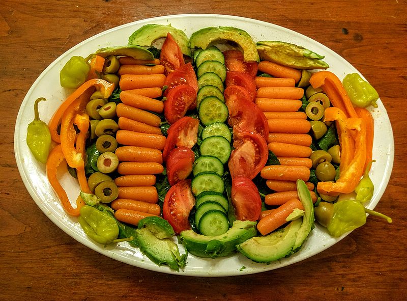 File:Composed salad.jpg