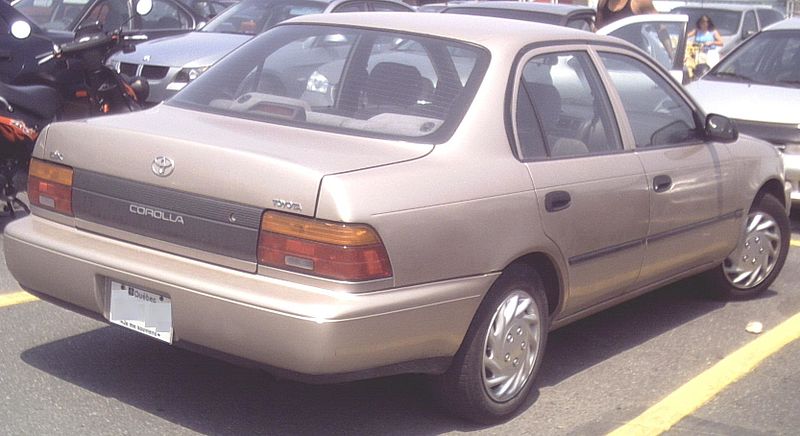 File:Corolla 1993-95 (3).jpg