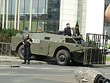 České obrněné vozidlo OKV-P v Praze během návštěvy prezidenta George W. Bushe, červen 2007.