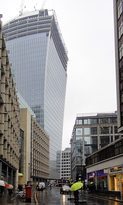 How to get to Fenchurch Street with public transport- About the place