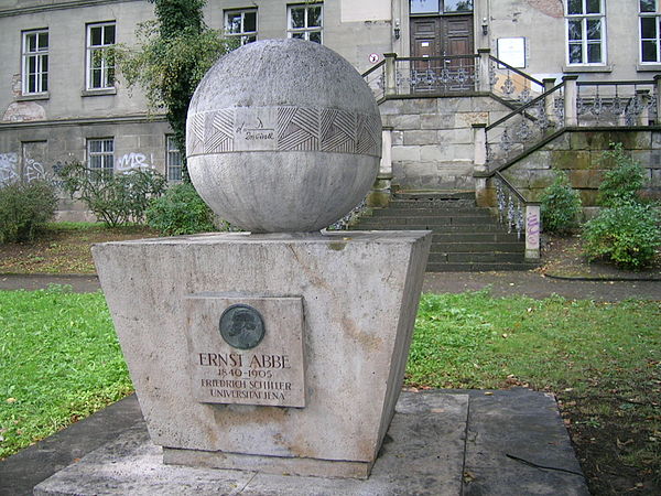 Image: Ernst Abbe memorial