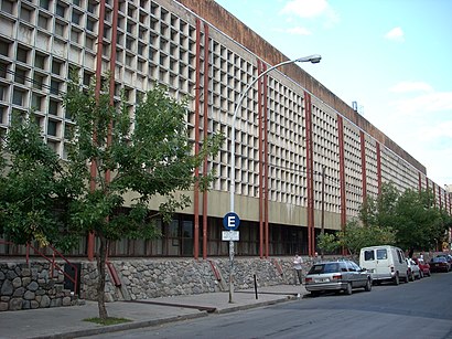 Cómo llegar a Escuela Superior De Comercio Manuel Belgrano en transporte público - Sobre el lugar