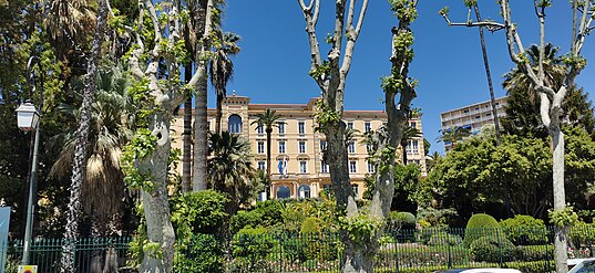 L'administration de Collectivité territoriale de Corse