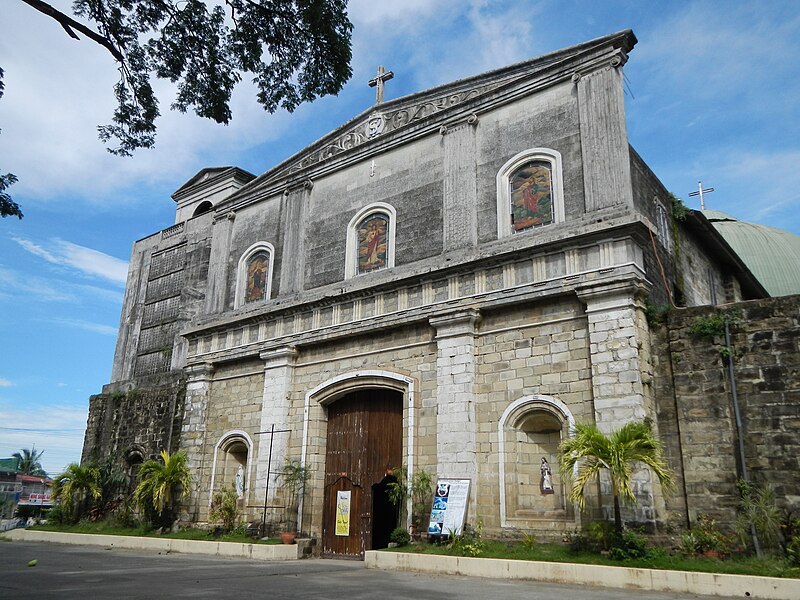 File:Facade of Mangatarem Church in Pangasinan.jpg