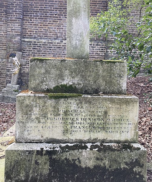 Family grave of Frederick Denison Maurice in Highgate Cemetery