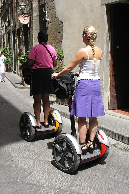 ไฟล์:FlorenceSegwayTour.jpg