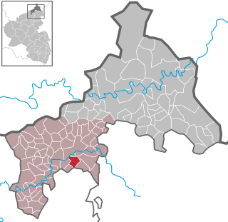 <span class="mw-page-title-main">Fluterschen</span> Municipality in Rhineland-Palatinate, Germany