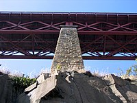 Forth Rail Bridge Pier.jpg