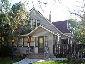 The Queen Anne style Furstnow House Furstnow house.jpg