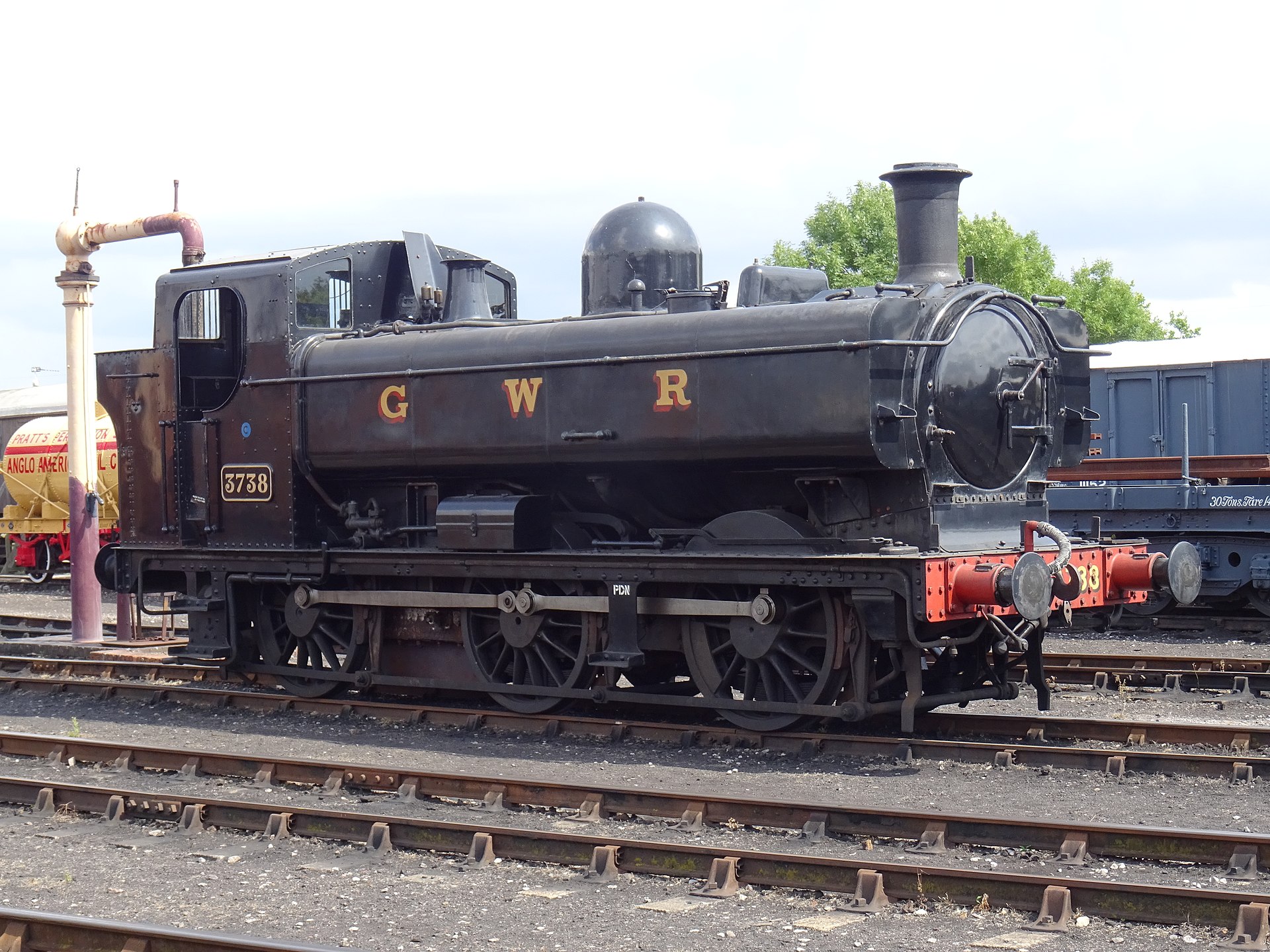 1920px-GWR_5700_Class_3738_Didcot_Railway_Centre_%281%29.jpg