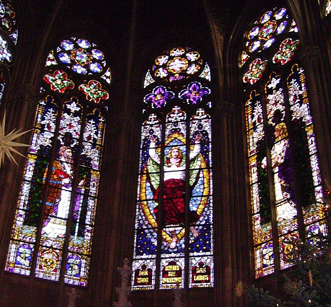 File:Gedaechtniskirche Speyer Kaiserfenster.jpg