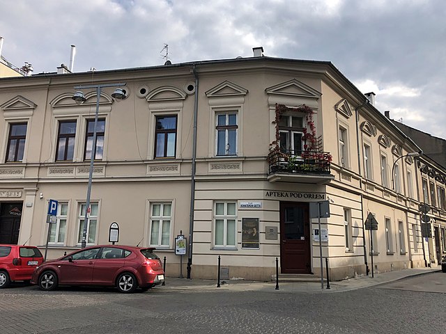 Tadeusz Pankiewicz's "Eagle pharmacy" pharmacy at the heart of Kraków Ghetto in World War II