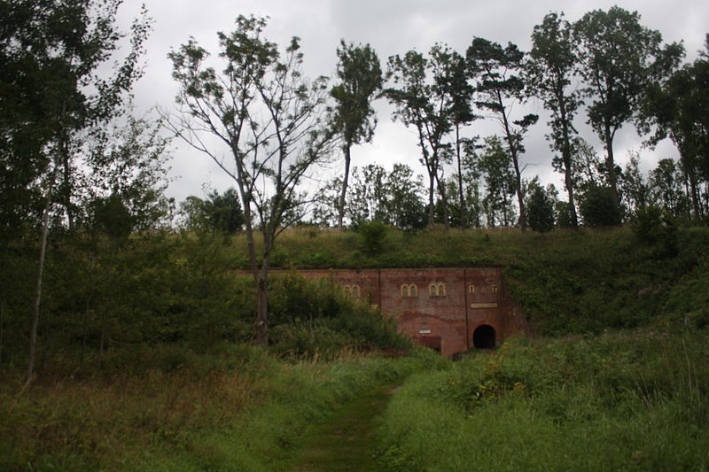 File:Giżycko Twierdza Boyen 050.jpg