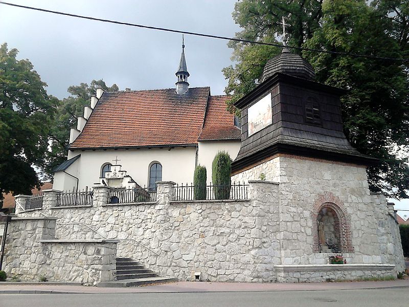 File:Giebułtów.jpg