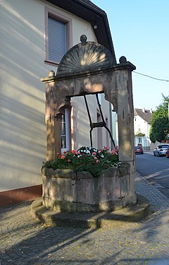 1584 Water well