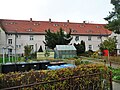 Zschachwitz housing cooperative settlement: row of houses with enclosure (Privatweg 12/14 and Schweizstraße 15)