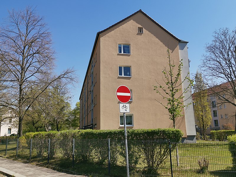 File:Hüblerstraße 18-22 Dresden 2020-04-22 3.jpg