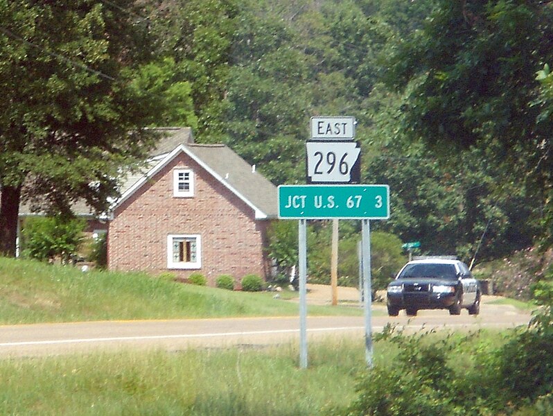 File:Highway 296 in Texarkana, Arkansas.jpg