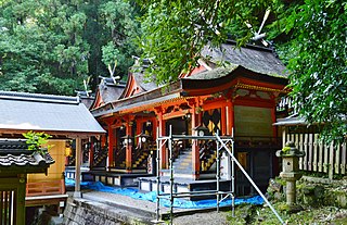 <span class="mw-page-title-main">Hiraoka Shrine</span> Shinto shrine in Higashiōsaka, Osaka, Japan