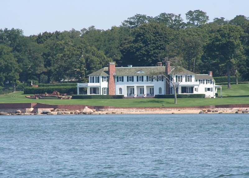 File:HouseonShelterIsland.jpg