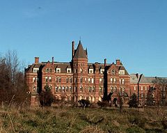 Hudson River State Hospital, Main Building