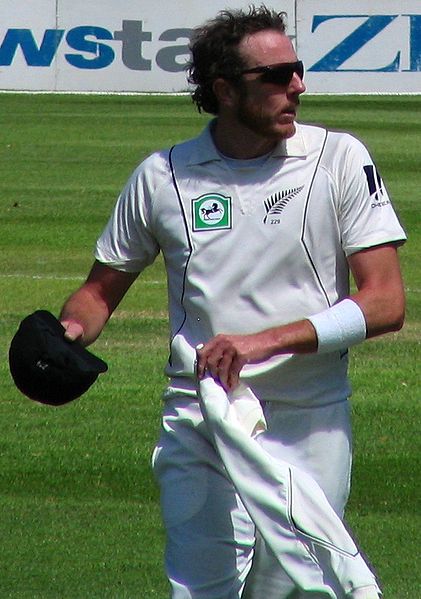 File:Iain O'Brien, Dunedin, NZ, 2009 3.jpg