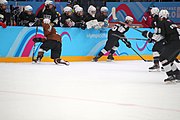 English: Bronze medal match of the Boys' 3x3 mixed Ice hockey tournament at the 2020 Winter Youth Olympics in Lausanne. Deutsch: Spiel um den dritten Platz des 3x3-Mixed-Eishockeyturniers der Jungen bei den Olympischen Winter-Jugendspielen 2020 in Lausanne.